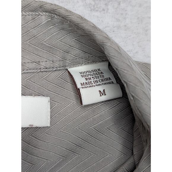 Perry Ellis Men's Silk Short Sleeve Button Down - Medium Gray Herringbone - Picture 5 of 5